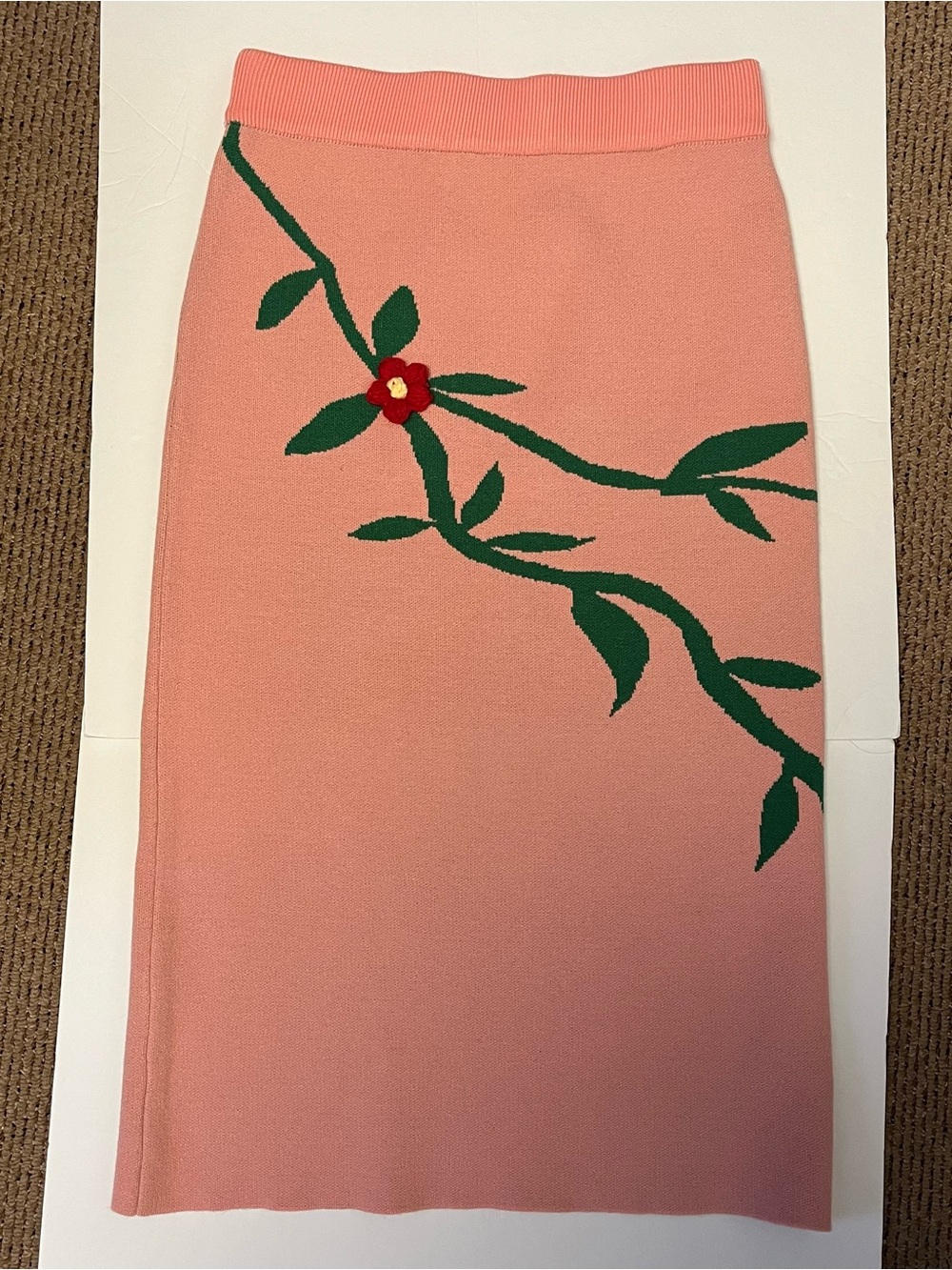 Womens Skirt Medium STYLEWE Pink Midi Knit with Green Vine and Red Flower